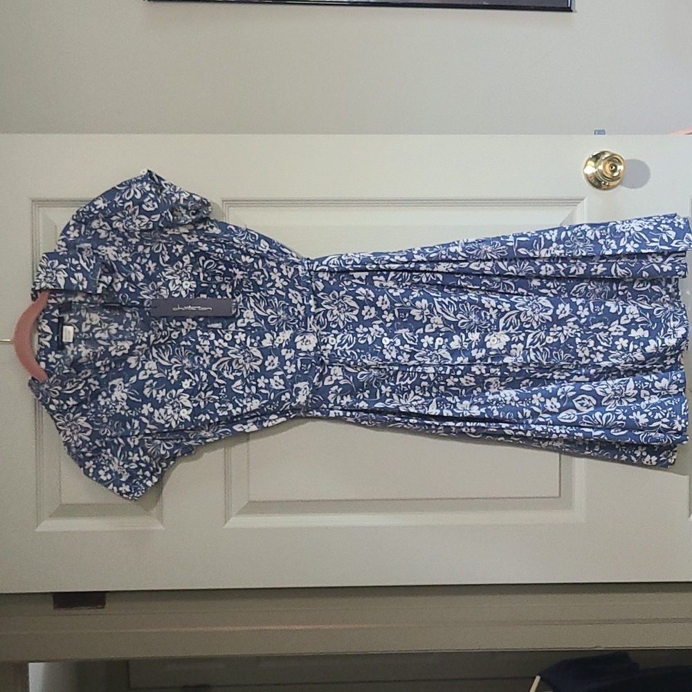 NWT Chris.tan cotton print button-down shirtwaist dress w 12-gore skirt. Sz 6